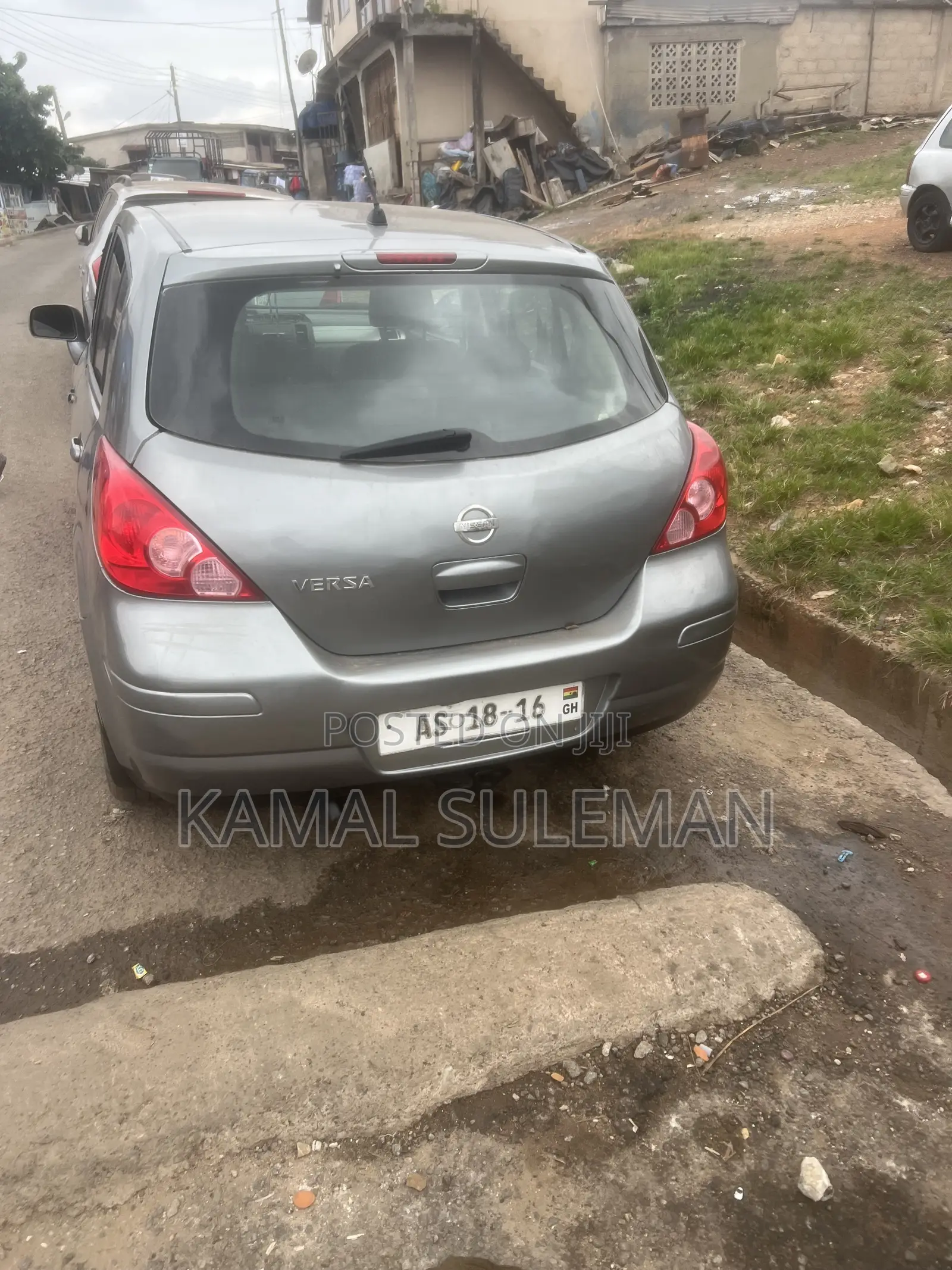 Nissan Versa 1.8 S 2007