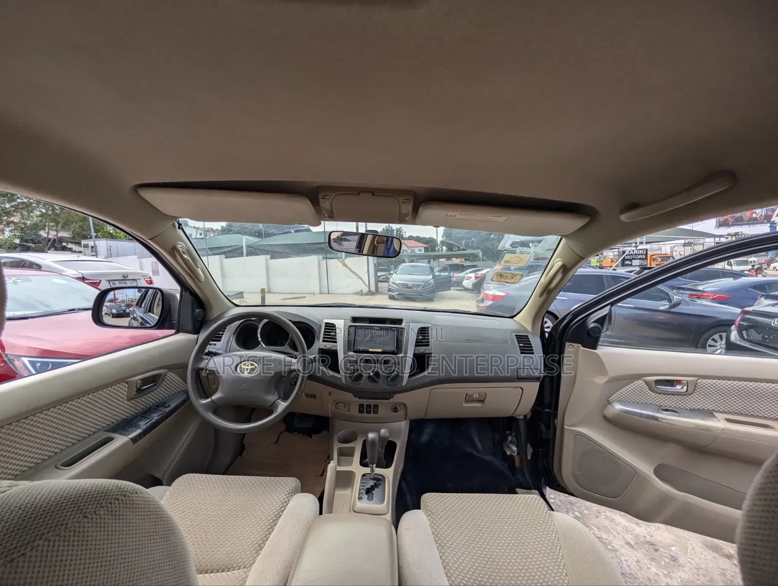 Toyota Fortuner 2.7 AWD 2011 Black