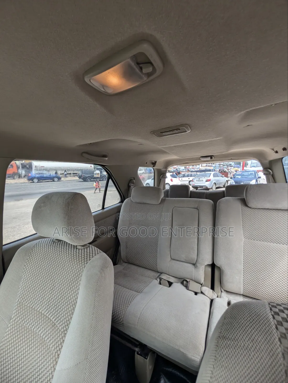 Toyota Fortuner 2.7 AWD 2011 Black