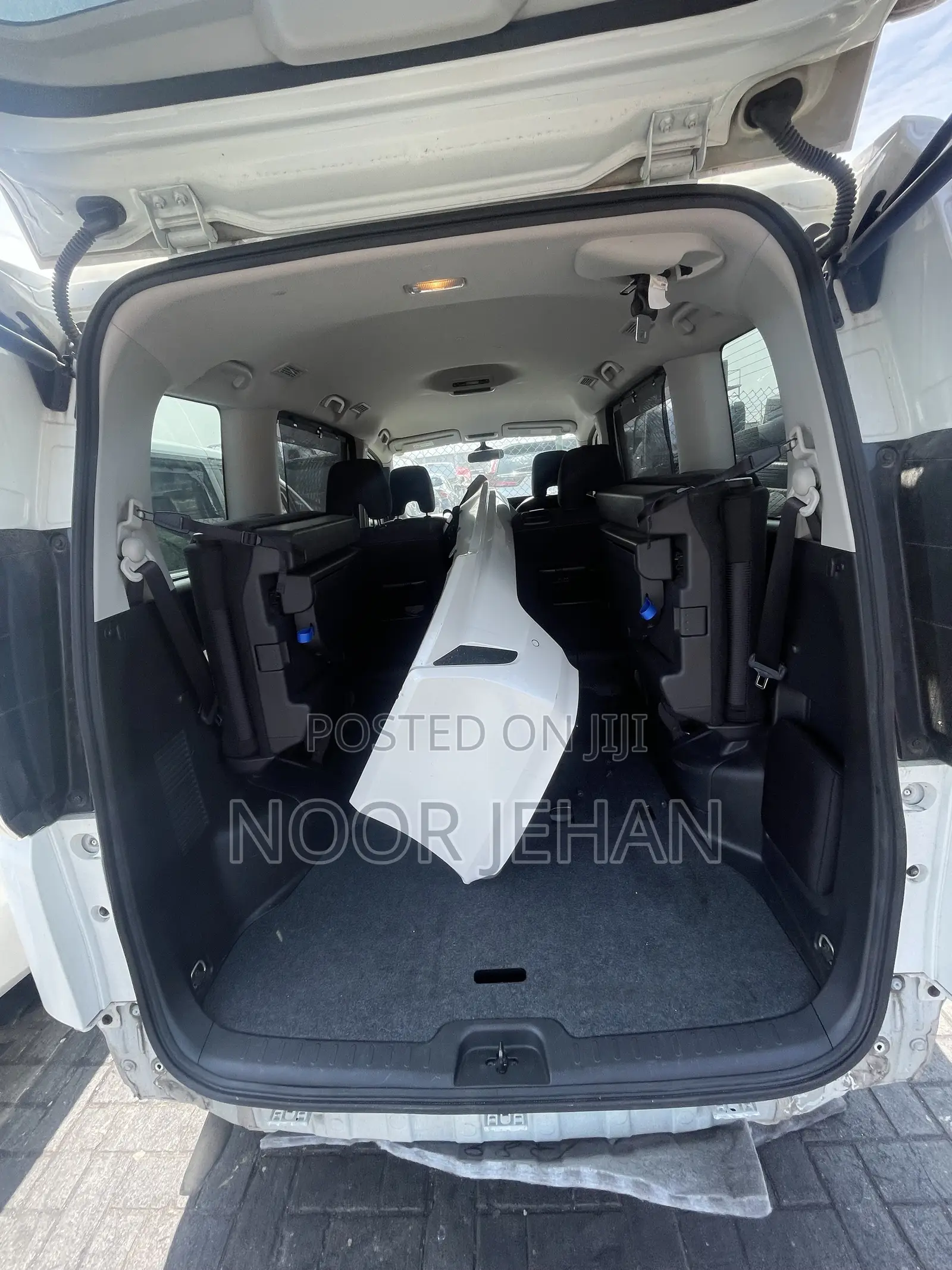 Nissan Serena 2017 White
