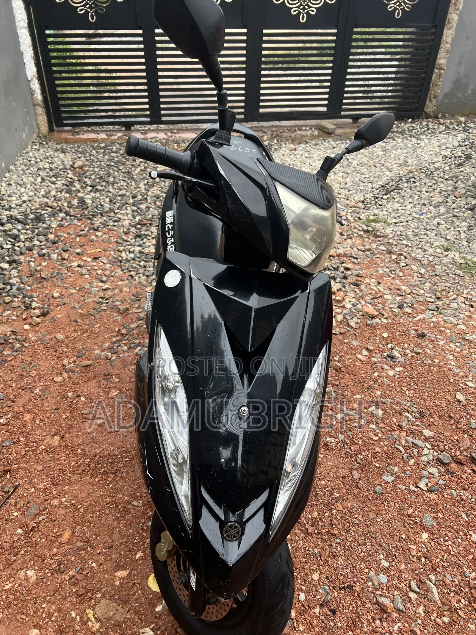 Yamaha 2019 Black