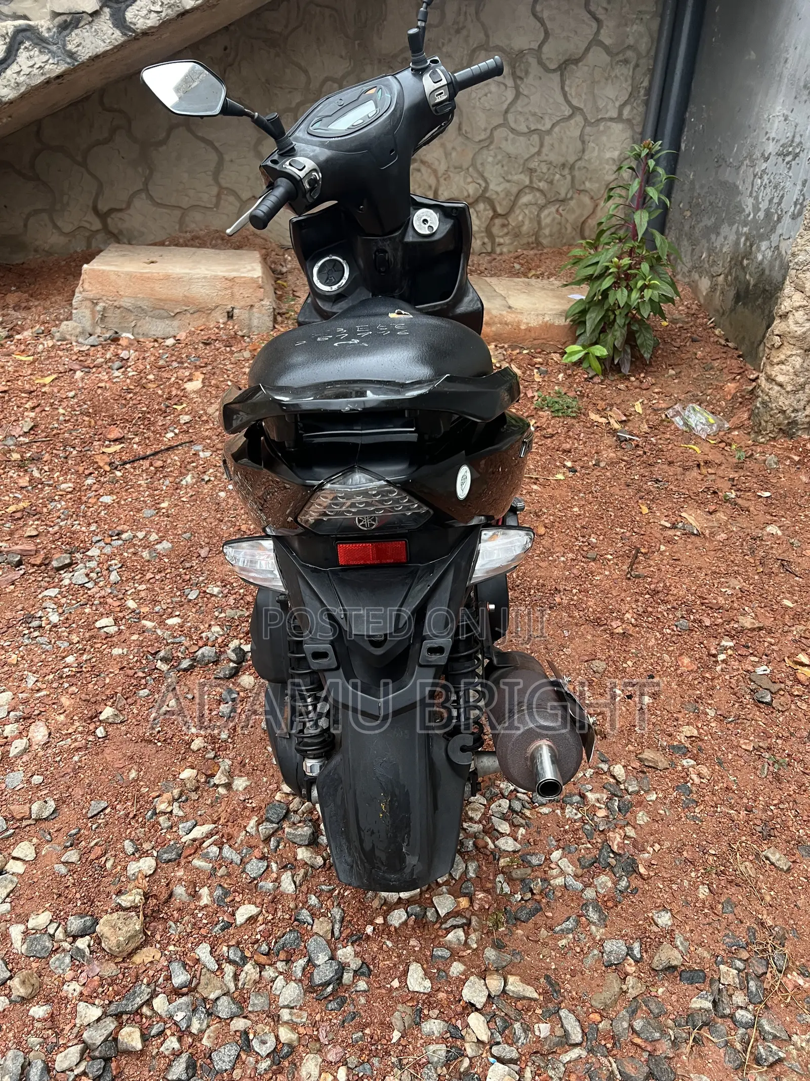 Yamaha 2019 Black