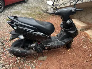 Yamaha 2019 Black