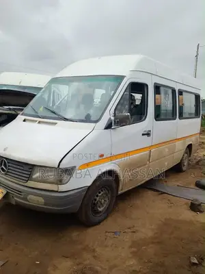 Mercedes-Benz Sprinter 2004 White