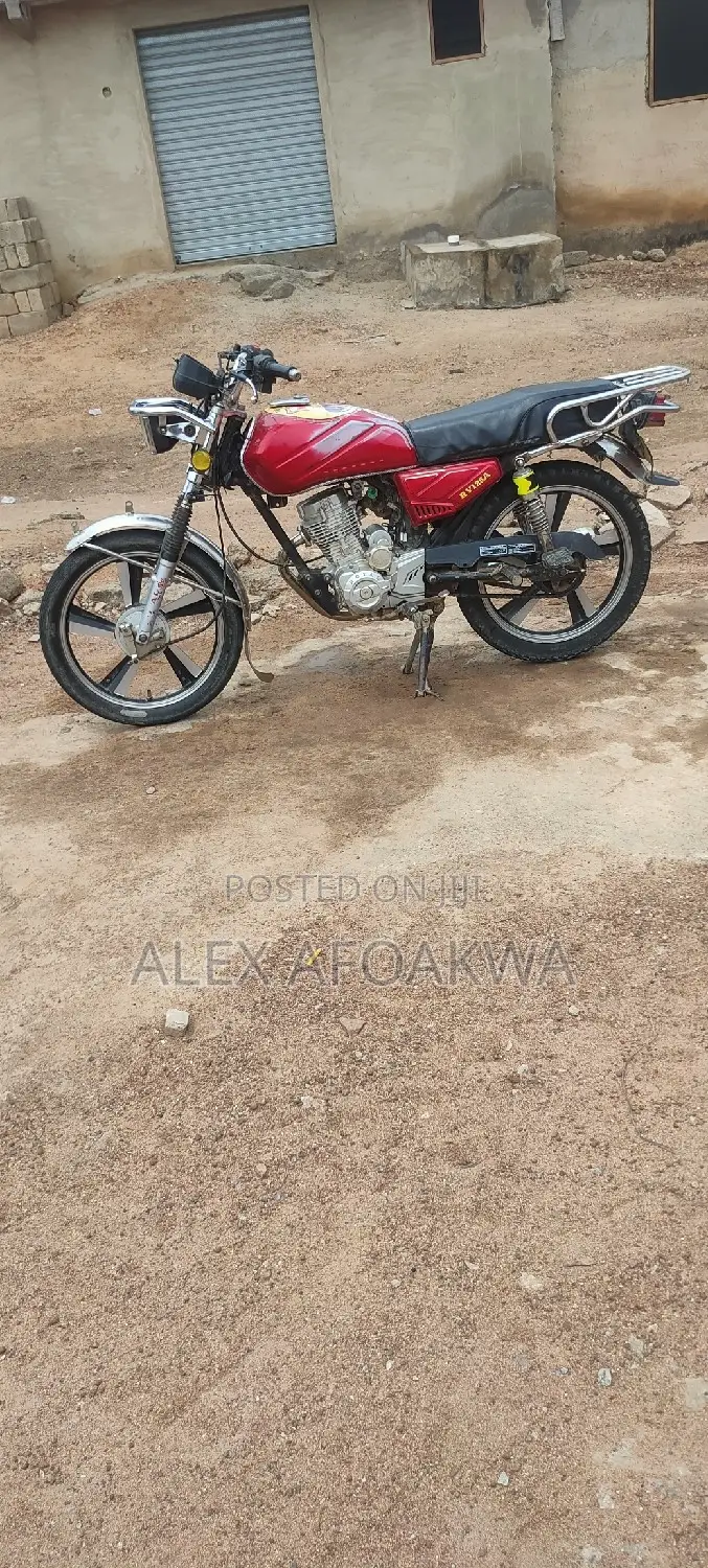Royal RY125 2023 Red
