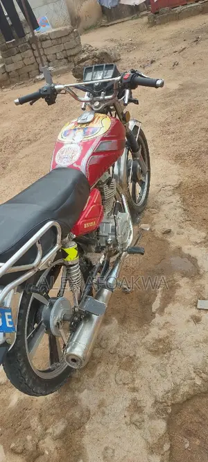 Royal RY125 2023 Red