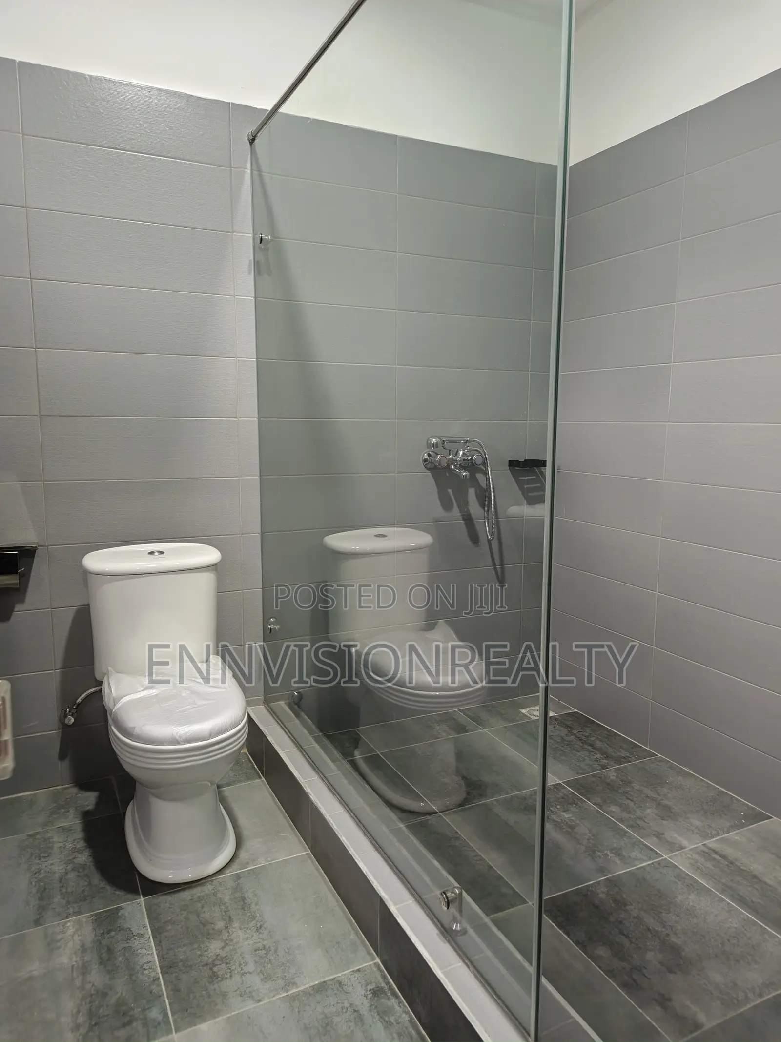 2bdrm Townhouse/Terrace in Post Office Area for sale