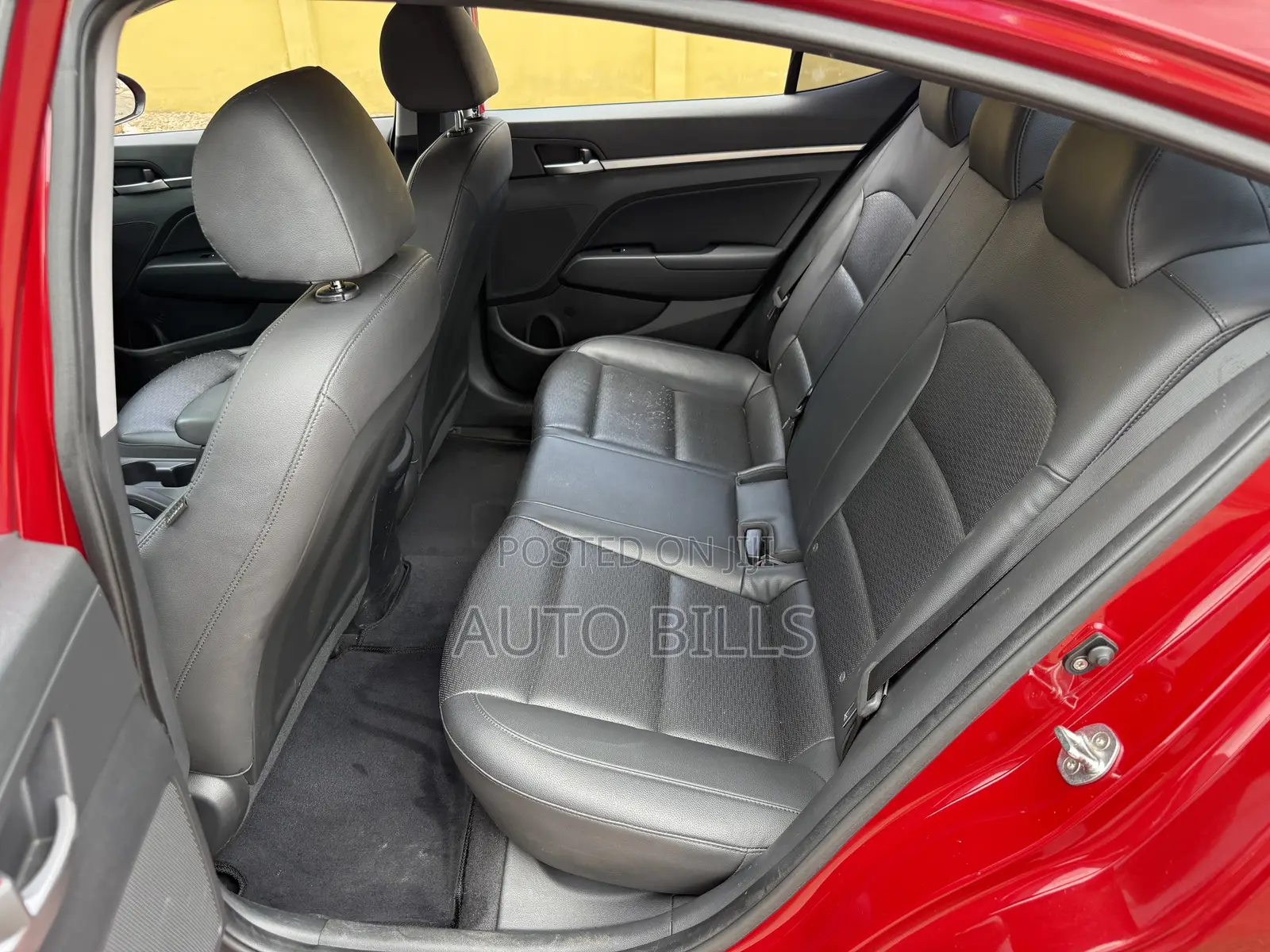 Hyundai Avante 2019 Red