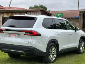 Toyota Grand Highlander 2024 White