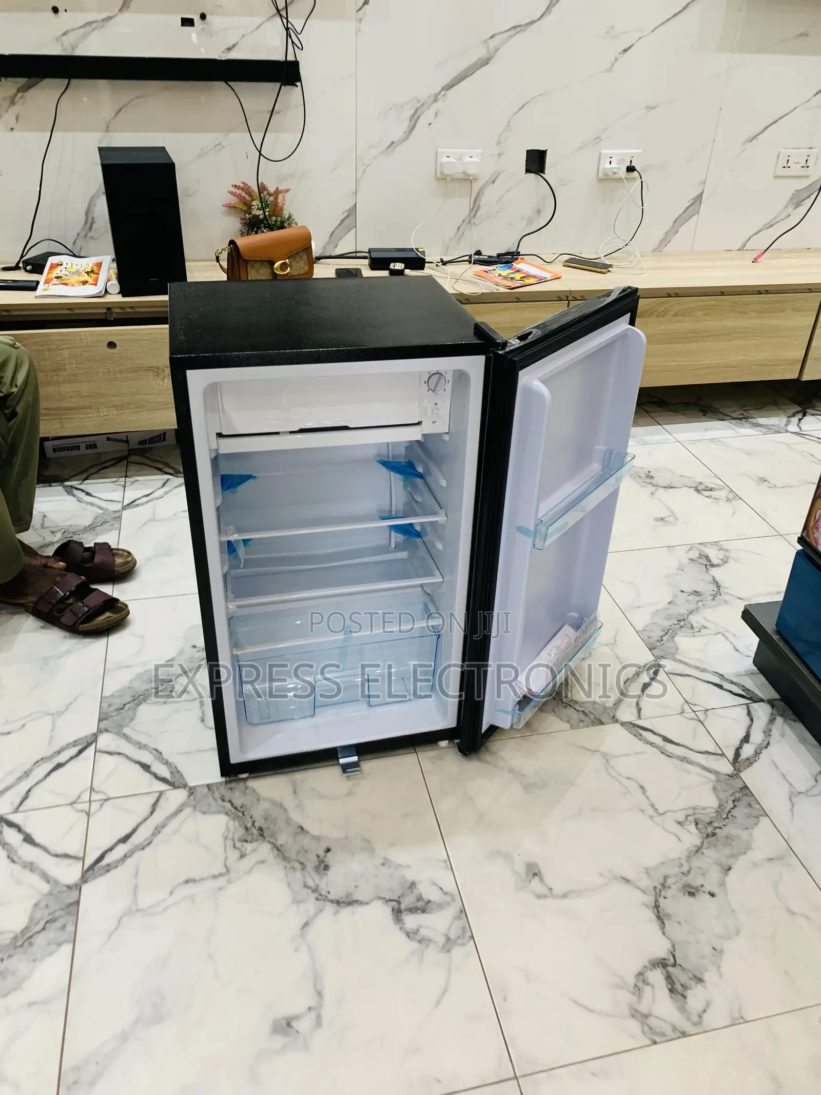 Highly Recommended Nasco 80 LTRS Table Top Fridge (NASF1-10S)