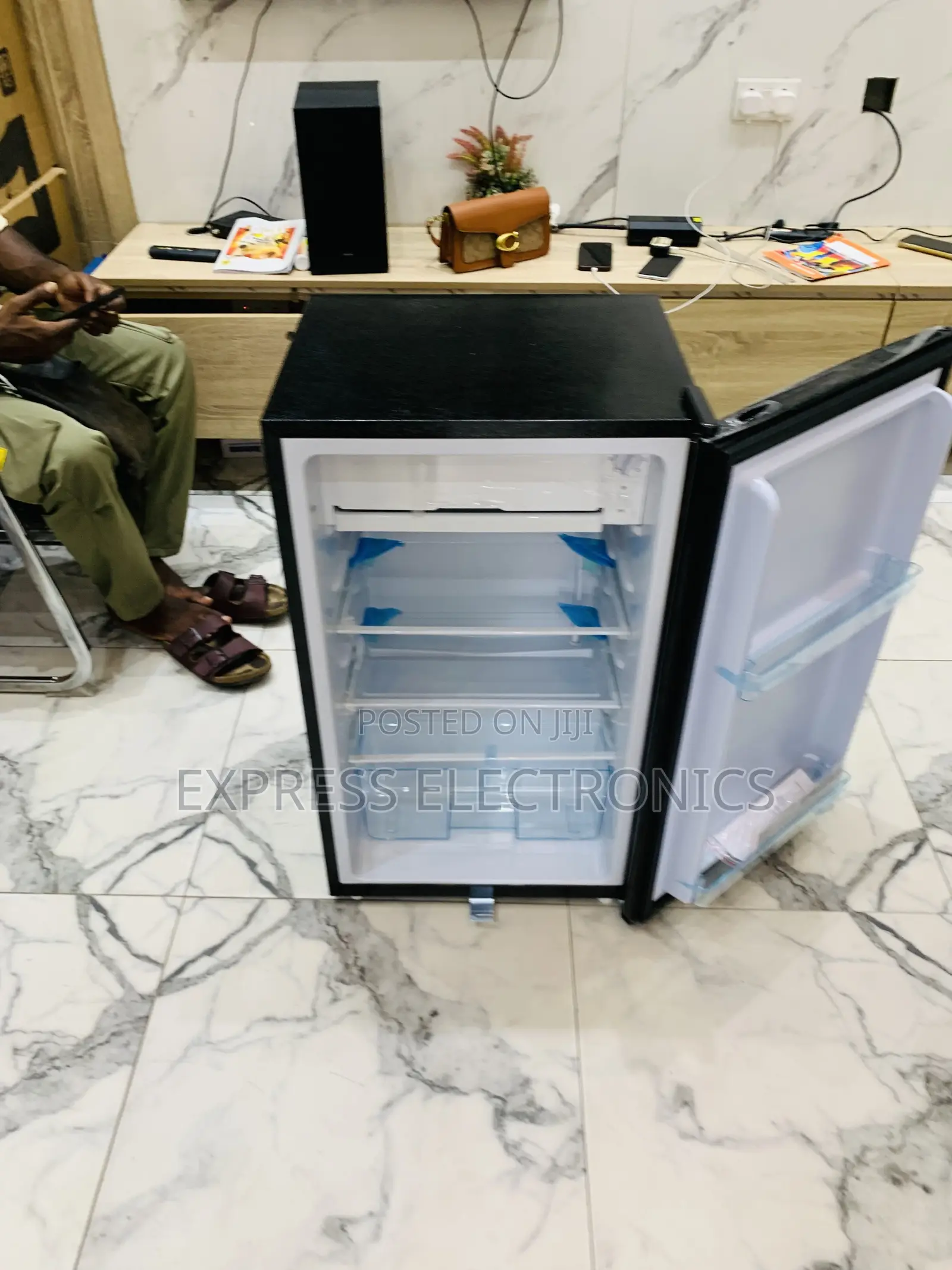 Highly Recommended Nasco 80 LTRS Table Top Fridge (NASF1-10S)