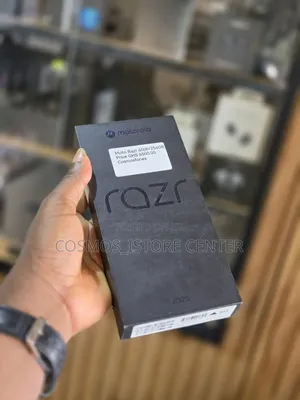 New Motorola Razr 2025 256 GB Blue