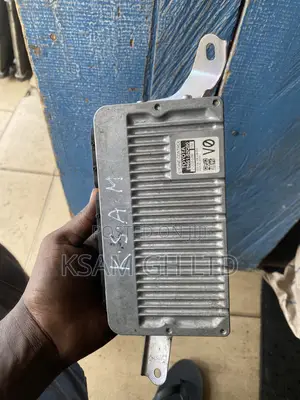 Toyota Vitz 2012 Contro Board
