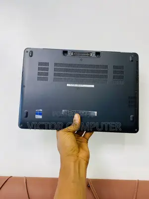 Laptop Dell Latitude 12 E7270 8GB Intel Core i5 SSD 256GB