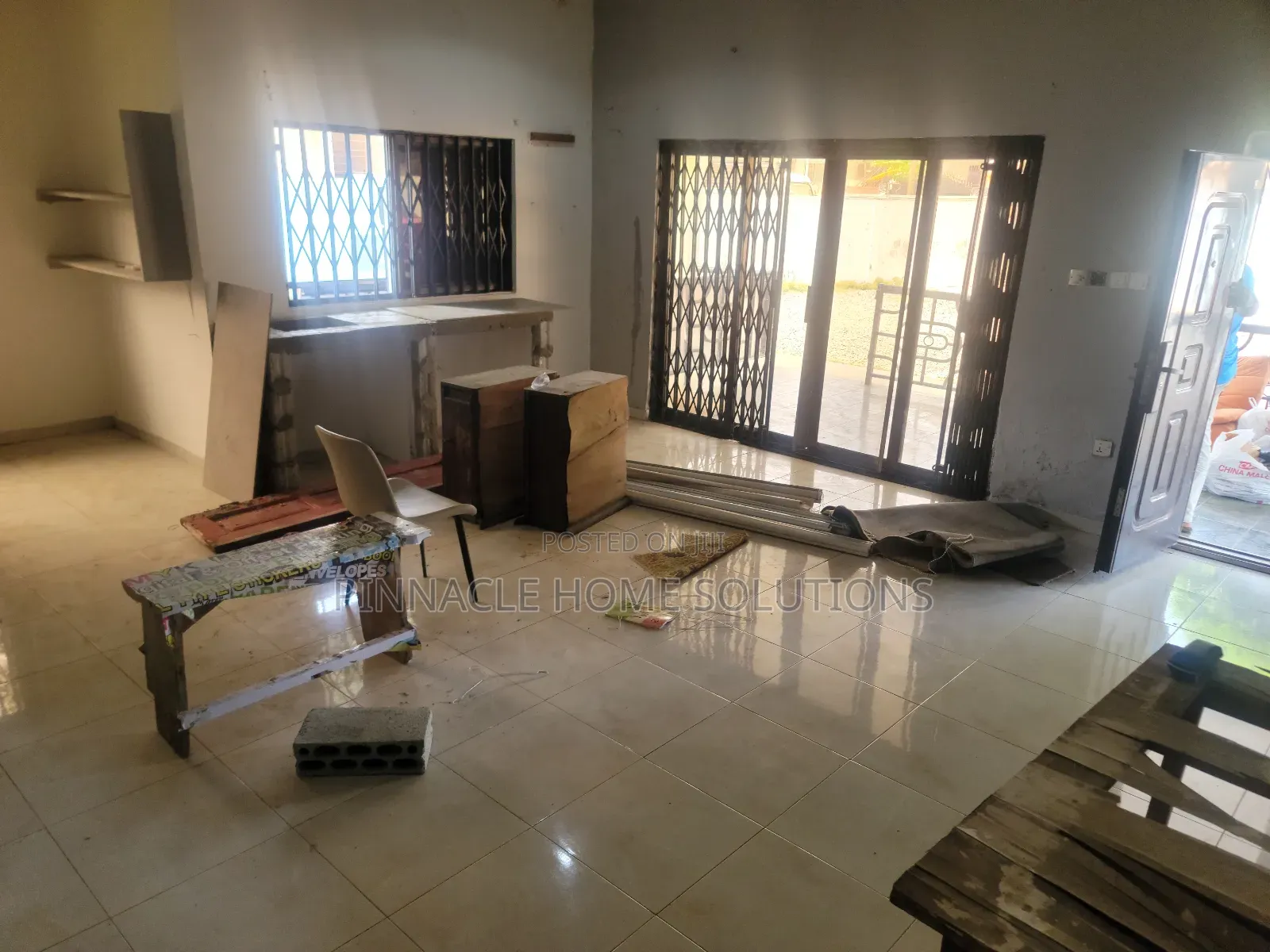 1bdrm Apartment in Basket, Baatsona Total for rent