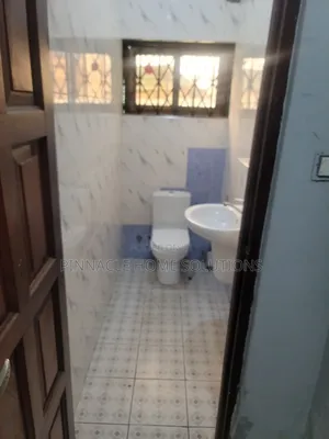1bdrm Apartment in Basket, Baatsona Total for rent