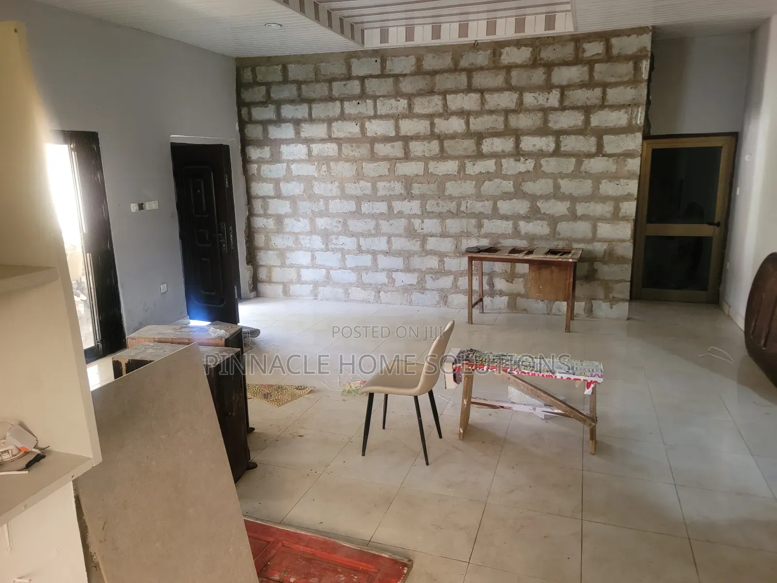 1bdrm Apartment in Basket, Baatsona Total for rent