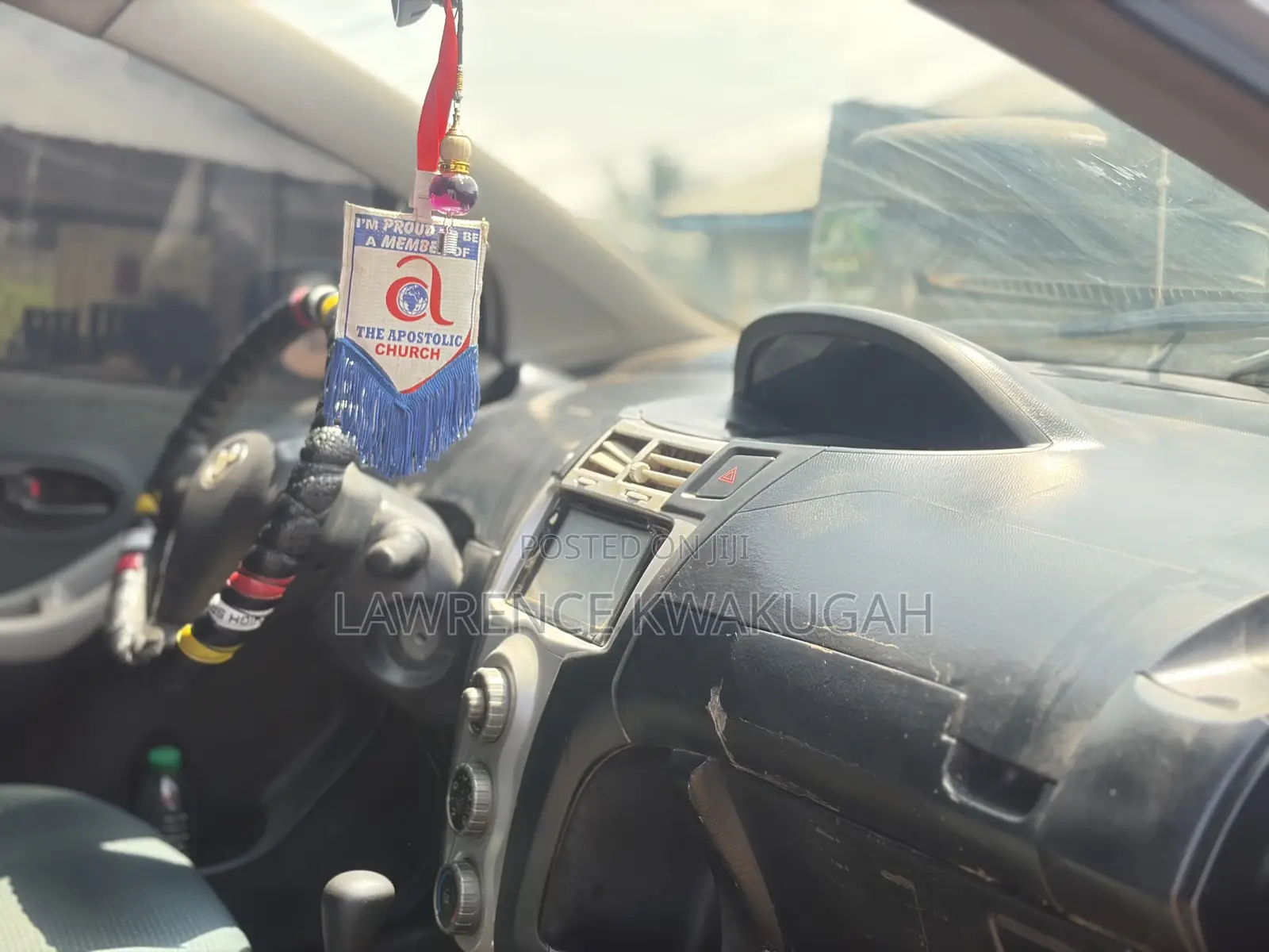 Toyota Vitz 2006 Silver