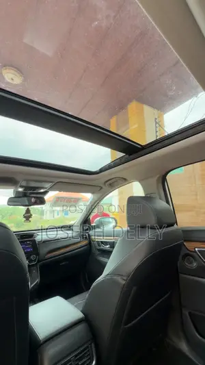 Honda CR-V Touring AWD 2018 White