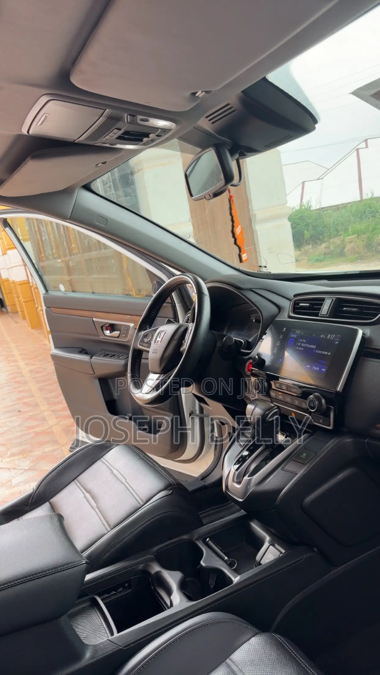 Honda CR-V Touring AWD 2018 White