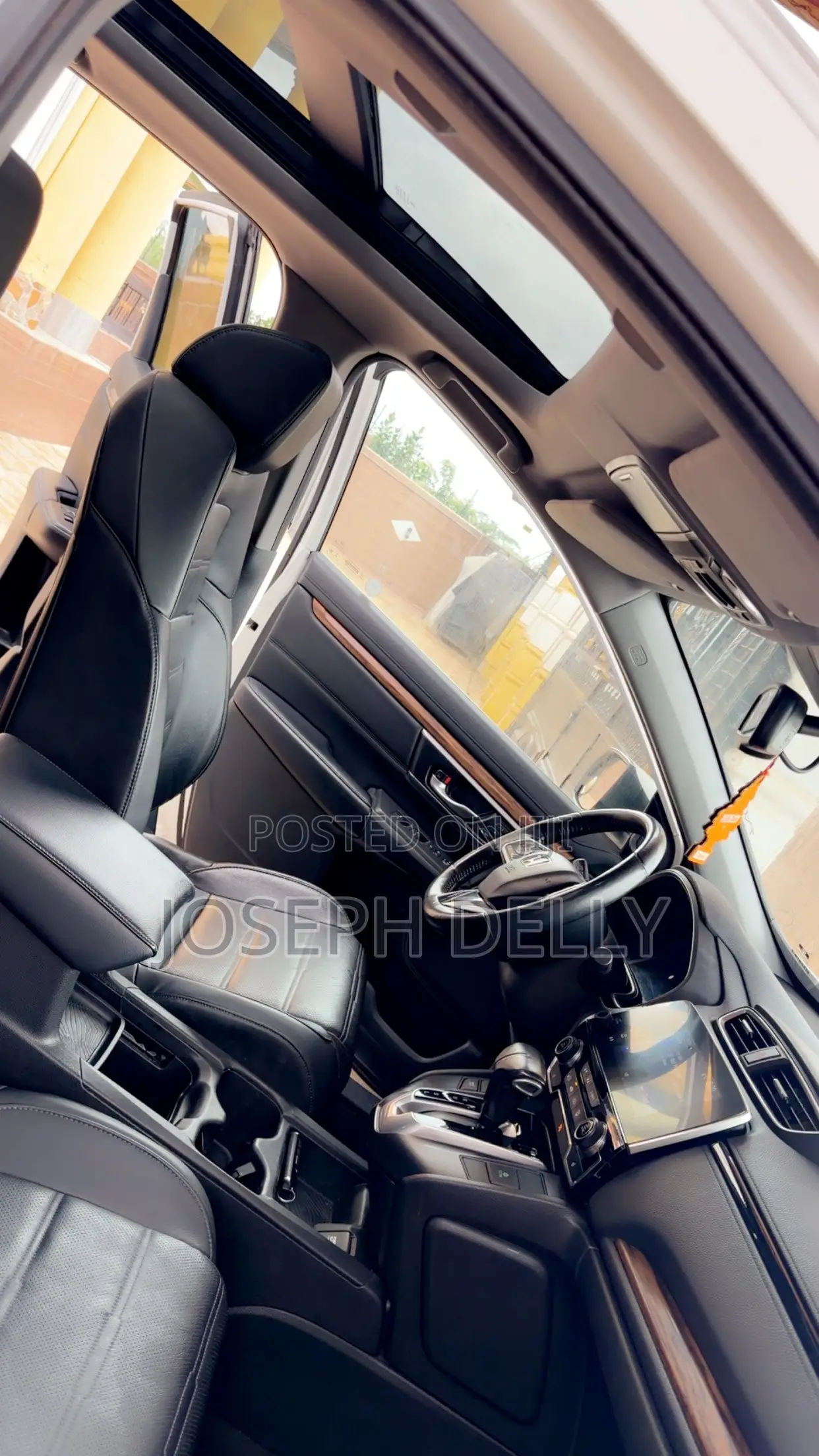 Honda CR-V Touring AWD 2018 White