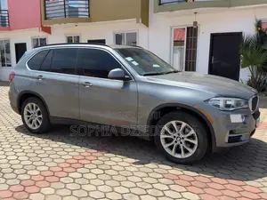 BMW X5 sDrive35i 4x2 (3.0L 6cyl 8A) 2016 Gray