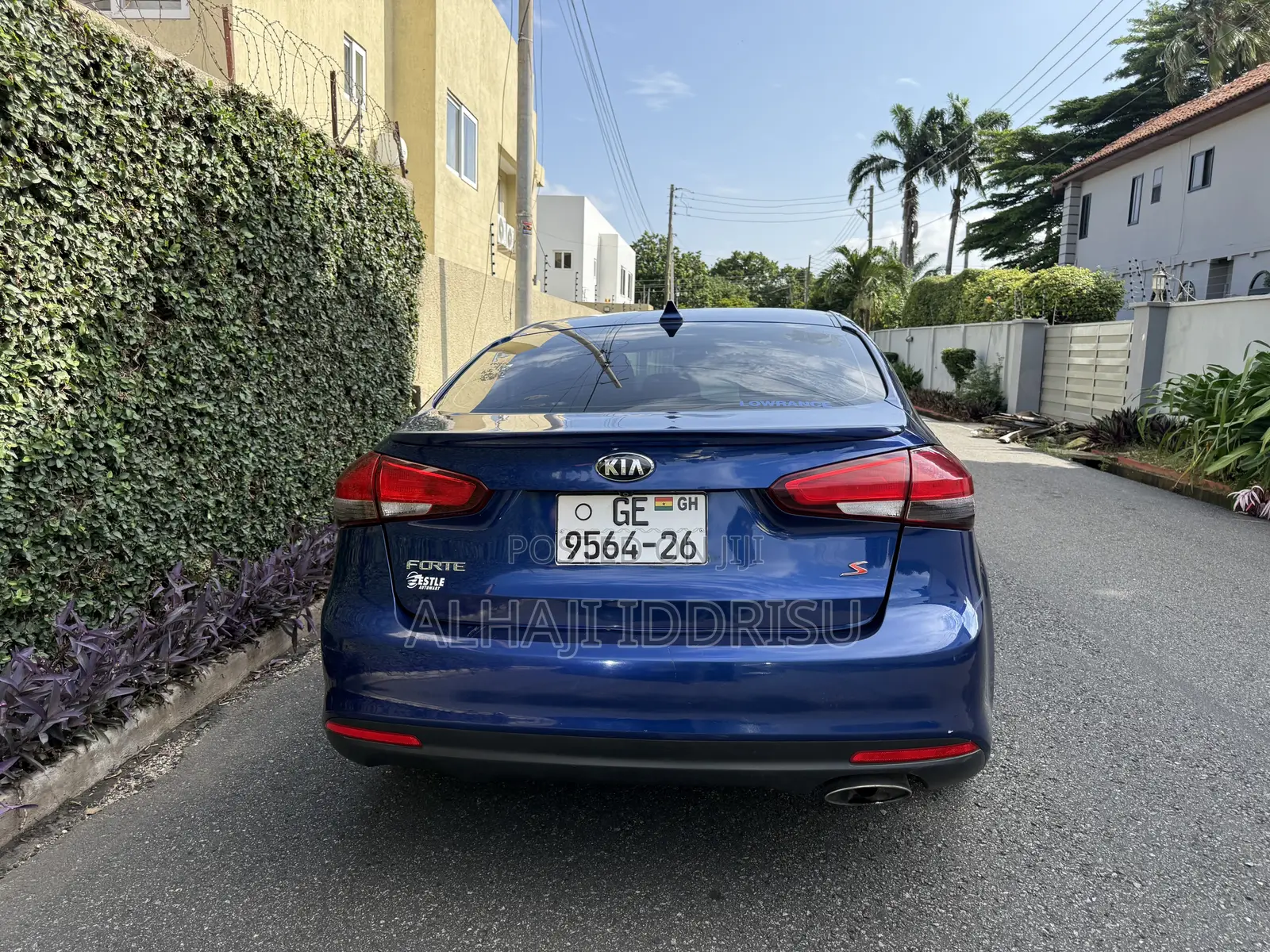 Kia Forte LX Hatchback 2018 Blue