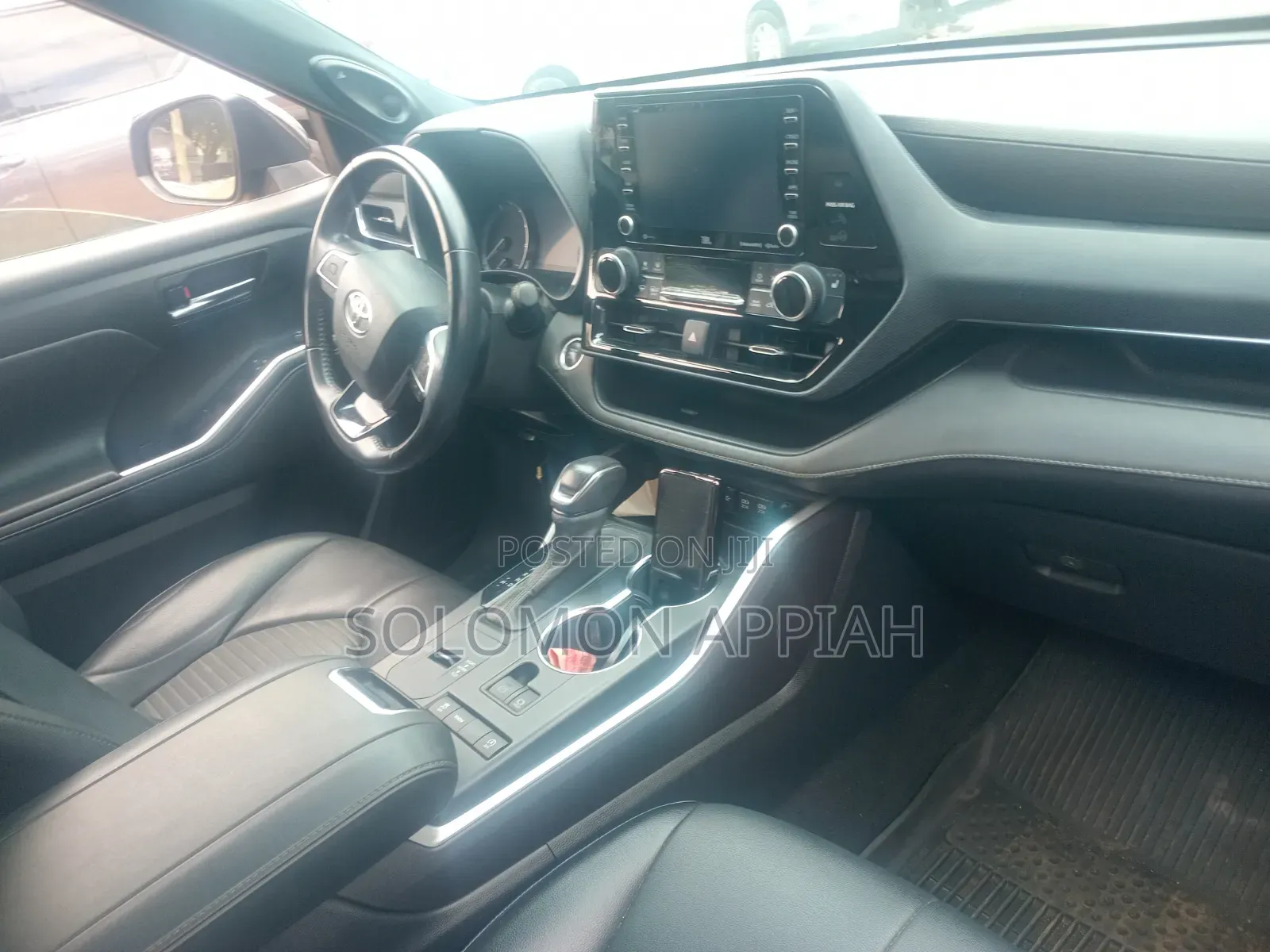 Toyota Highlander 2022 Black