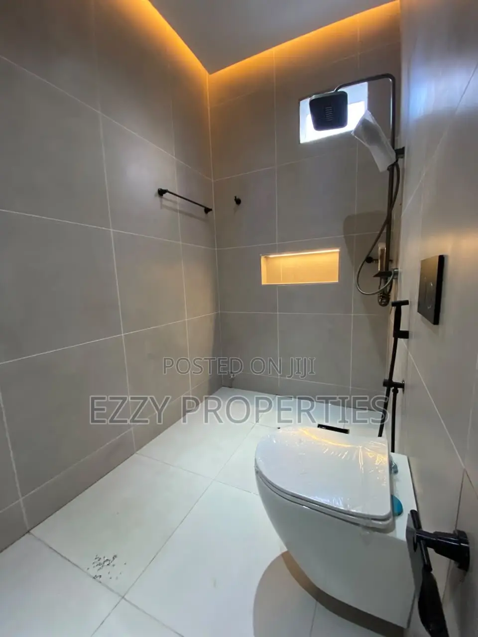 4bdrm House in East Legon Hills for sale