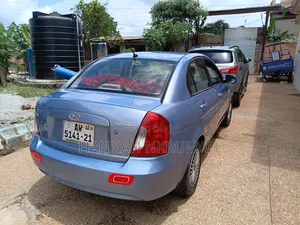 Hyundai Accent 2011 Blue