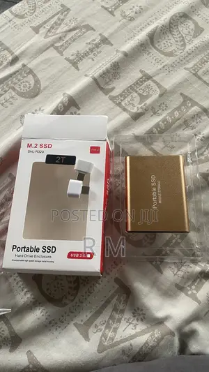 Universal Portable SSD 2TB