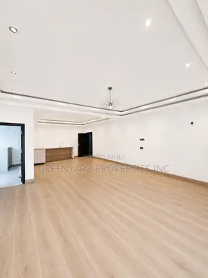 2bdrm Apartment in Comm 17, Shell, Spintex for sale