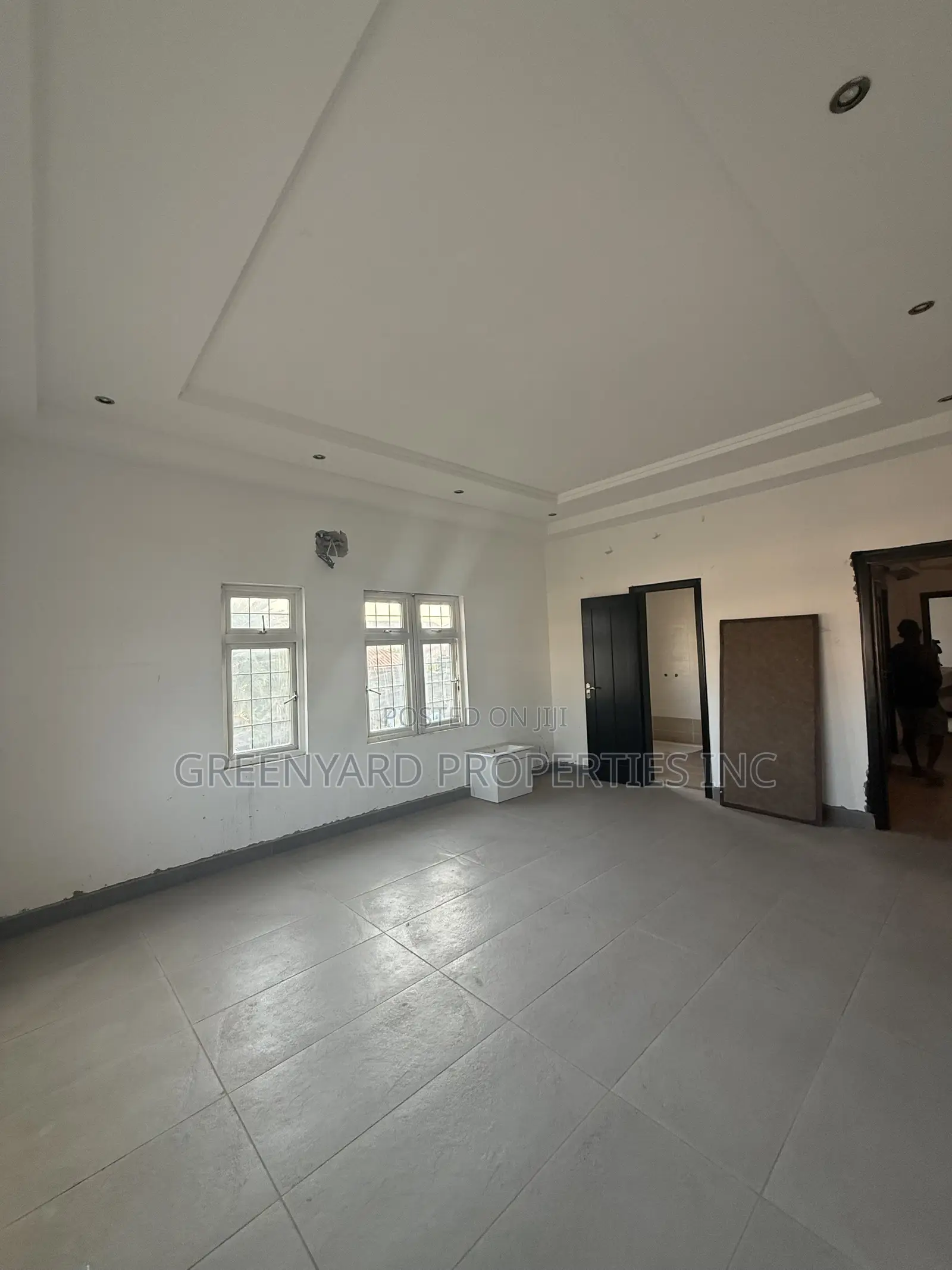 2bdrm Apartment in Comm 17, Shell, Spintex for sale