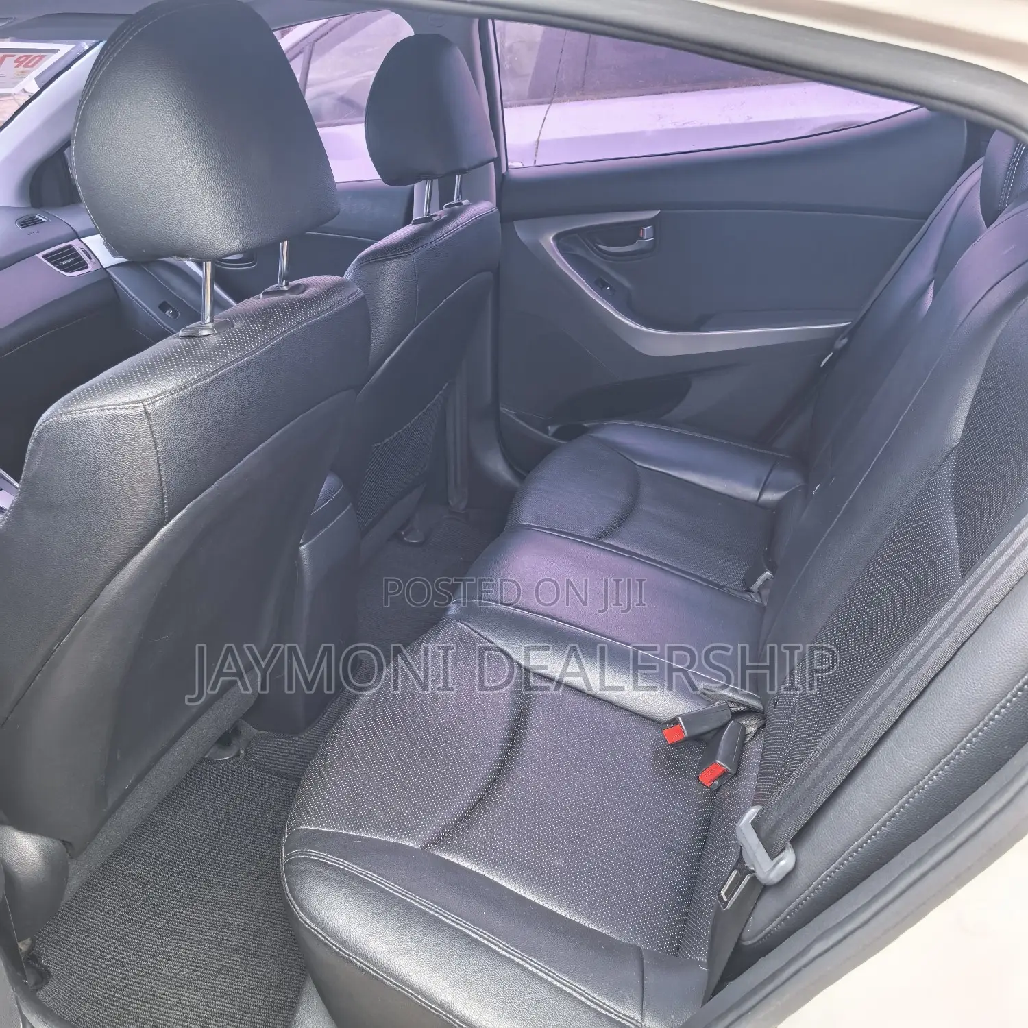 Hyundai Elantra 2013 White