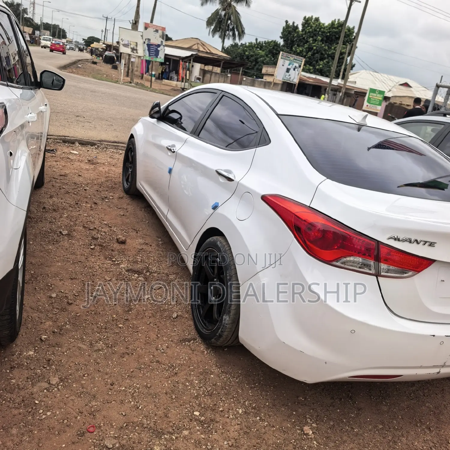 Hyundai Elantra 2013 White