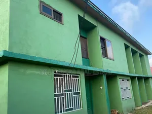 9bdrm House in Sofoline Adoato, Kumasi Metropolitan for sale
