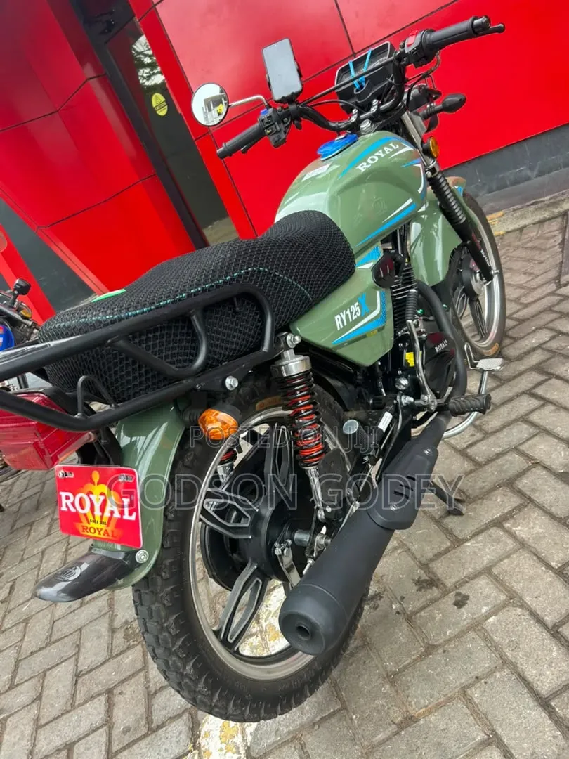 New Royal RY125 2026 Green