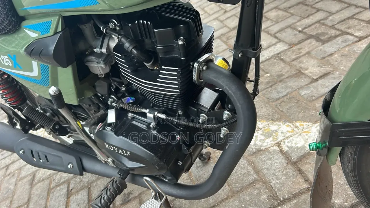 New Royal RY125 2026 Green