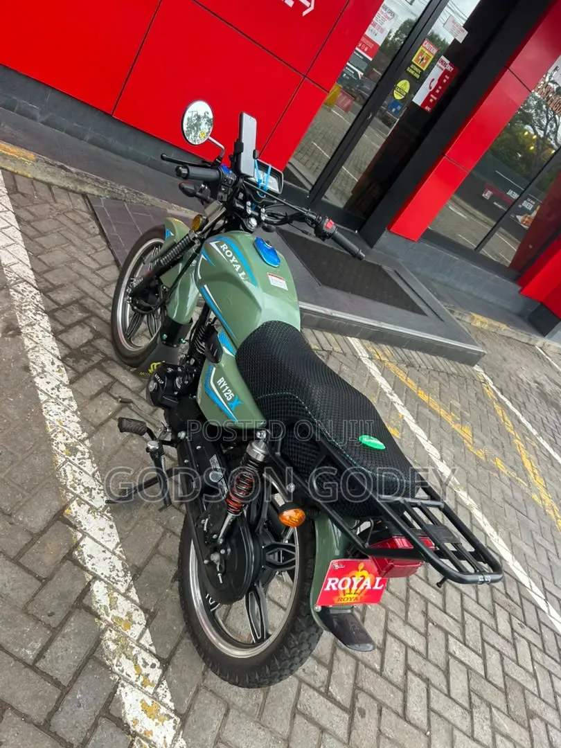 New Royal RY125 2026 Green