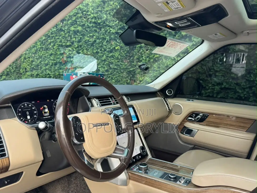 Land Rover Range Rover Vogue 2018 Black