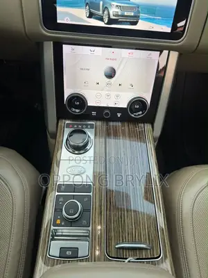 Land Rover Range Rover Vogue 2018 Black