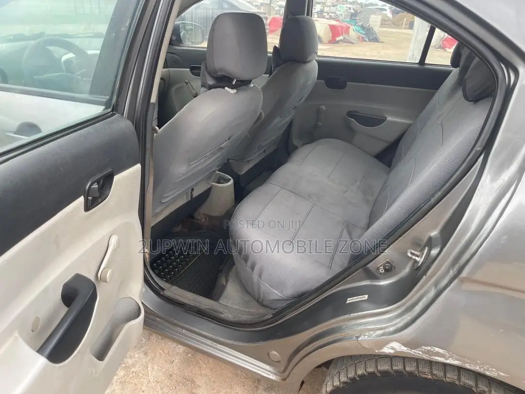 Hyundai Accent 2010 Gray