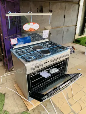 Limited Stock 4-2 Stove Gas Electric 60/90 Oven Rotisserie
