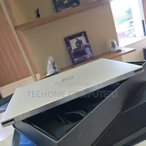 Laptop Dell Precision 5570 32GB Intel Core i7 SSD 512GB