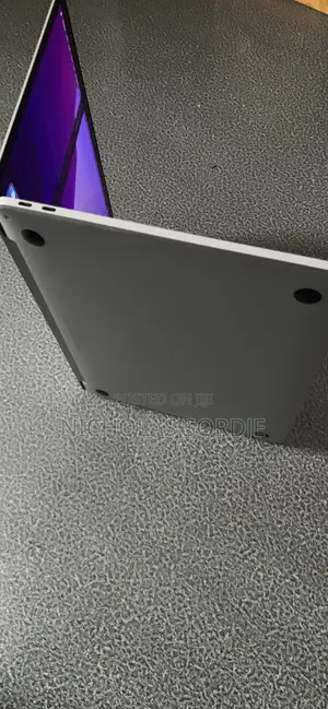 Laptop Apple MacBook Pro 2017 8GB Intel Core i5 SSD 128GB