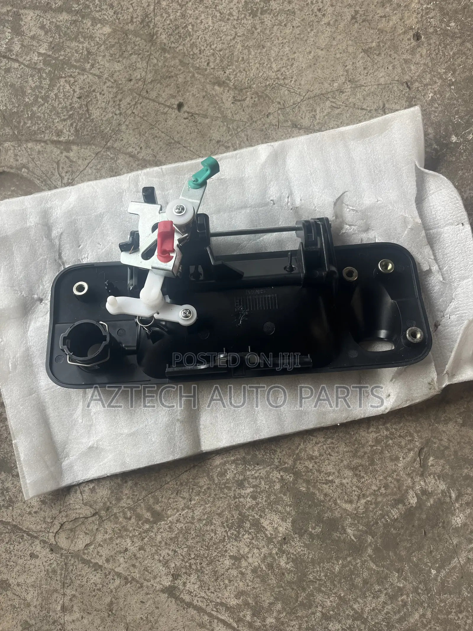 Toyota Tundra 2007 - 2022 Boot Opener / Tailgate Opener