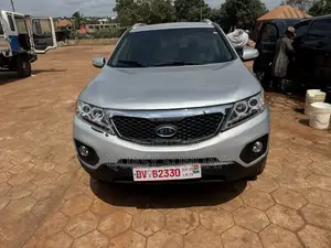 Kia Sorento 2013 Silver