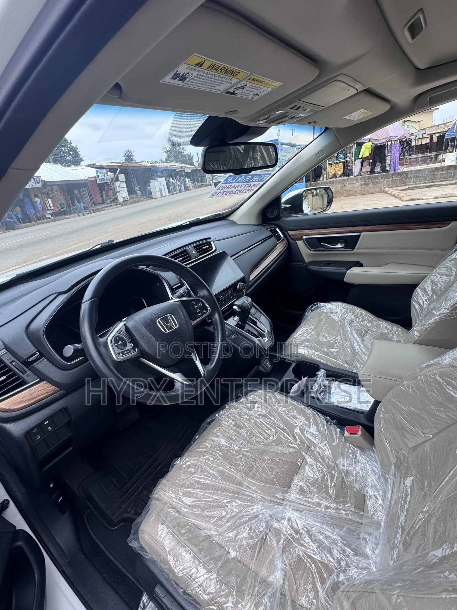 Honda CR-V Touring 4dr SUV AWD (1.5L 4cyl CVT) 2017 Off white