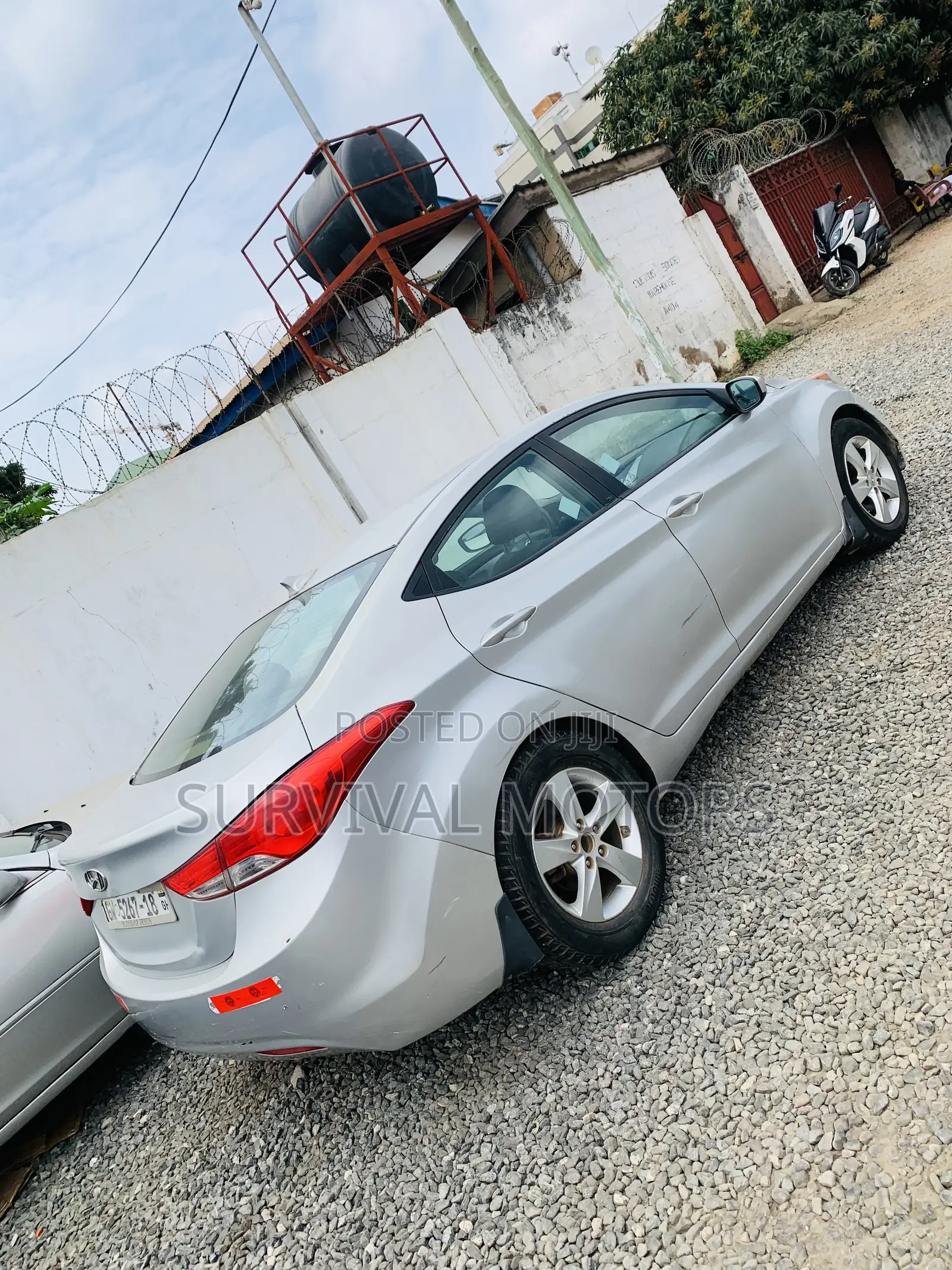 Hyundai Elantra 2013 Silver