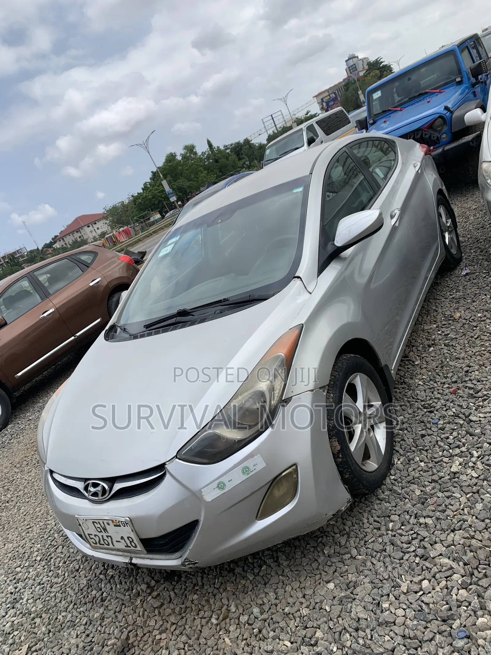 Hyundai Elantra 2013 Silver